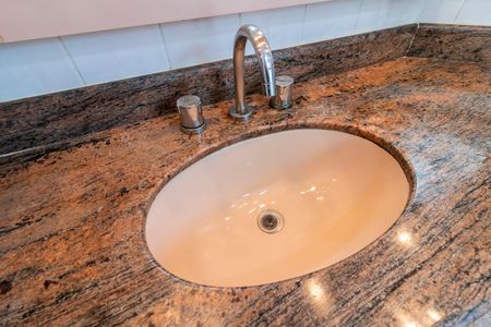 Apartamento à venda com 118m², 3 quartos e 2 vagas Apartamento à venda com 118m², 3 quartos e 2 vagasBanheiro da Suíte