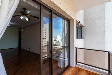 Apartamento à venda com 118m², 3 quartos e 2 vagas Apartamento à venda com 118m², 3 quartos e 2 vagasVaranda da Sala de Estar