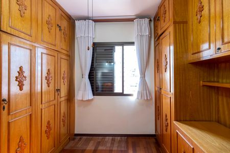 Apartamento à venda com 118m², 3 quartos e 2 vagas Apartamento à venda com 118m², 3 quartos e 2 vagasQuarto 3