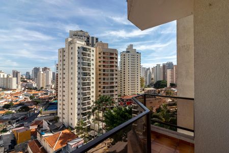 Apartamento à venda com 118m², 3 quartos e 2 vagas Apartamento à venda com 118m², 3 quartos e 2 vagasVaranda da Sala de Estar