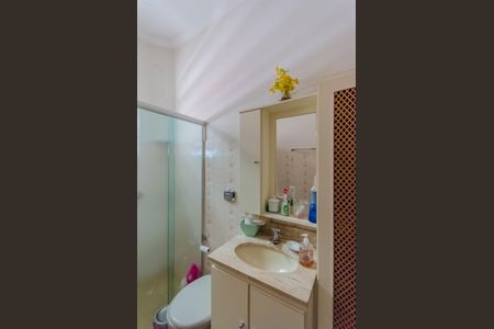 Casa à venda com 218m², 5 quartos e 1 vagaBanheiro Social