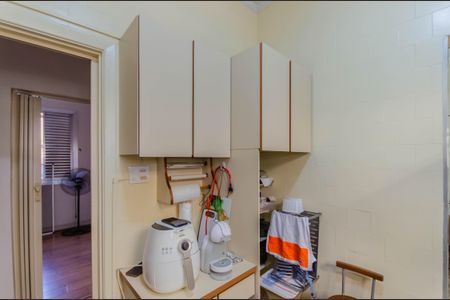 Casa à venda com 218m², 5 quartos e 1 vagaCozinha