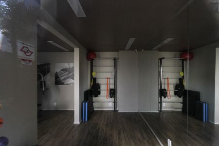 Apartamento à venda com 33m², 2 quartos e sem vagaÁrea comum - Academia