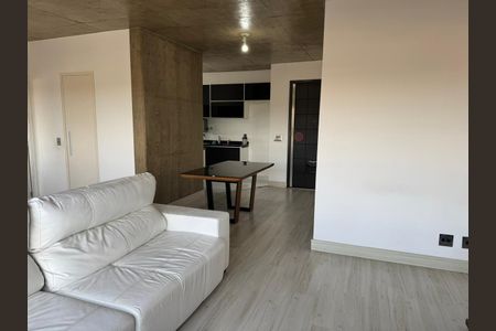 Apartamento à venda com 70m², 1 quarto e 2 vagasSala