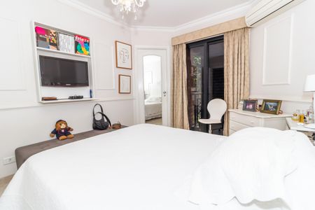 Apartamento para alugar com 310m², 5 quartos e 5 vagas Apartamento para alugar com 310m², 5 quartos e 5 vagasSuíte 3