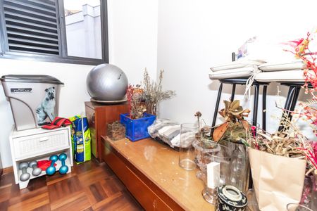 Apartamento para alugar com 310m², 5 quartos e 5 vagas Apartamento para alugar com 310m², 5 quartos e 5 vagasQuarto de Serviço