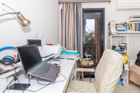 Apartamento para alugar com 310m², 5 quartos e 5 vagas Apartamento para alugar com 310m², 5 quartos e 5 vagasSuíte 4