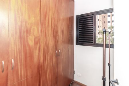 Apartamento para alugar com 310m², 5 quartos e 5 vagas Apartamento para alugar com 310m², 5 quartos e 5 vagasQuarto de Serviço