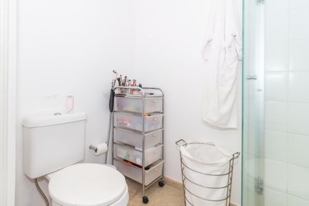 Apartamento para alugar com 310m², 5 quartos e 5 vagas Apartamento para alugar com 310m², 5 quartos e 5 vagasBanheiro da Suíte 3