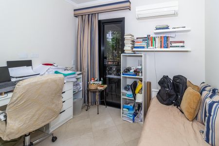 Apartamento para alugar com 310m², 5 quartos e 5 vagas Apartamento para alugar com 310m², 5 quartos e 5 vagasSuíte 4