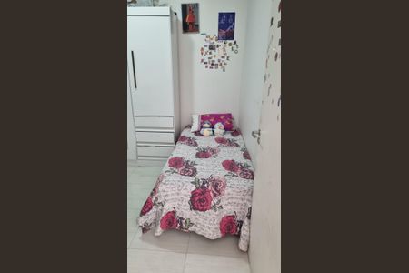 Casa de condomínio para alugar com 200m², 3 quartos e 4 vagas Casa de condomínio para alugar com 200m², 3 quartos e 4 vagasQuarto