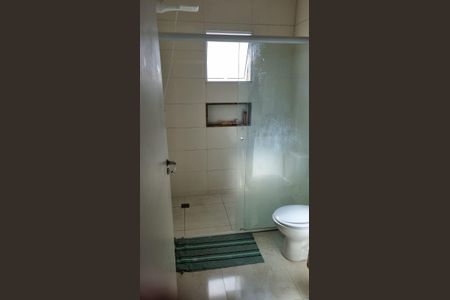 Casa de condomínio para alugar com 200m², 3 quartos e 4 vagas Casa de condomínio para alugar com 200m², 3 quartos e 4 vagasBanheiro