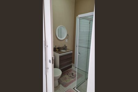 Casa de condomínio para alugar com 200m², 3 quartos e 4 vagas Casa de condomínio para alugar com 200m², 3 quartos e 4 vagasBanheiro