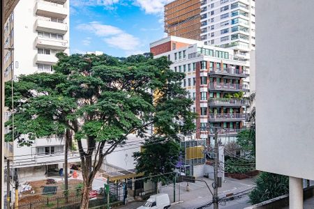 Apartamento à venda com 82m², 3 quartos e 1 vaga Apartamento à venda com 82m², 3 quartos e 1 vagaSala - Vista