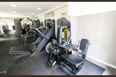 Apartamento à venda com 64m², 3 quartos e 1 vaga Apartamento à venda com 64m², 3 quartos e 1 vagaÁrea comum - Academia