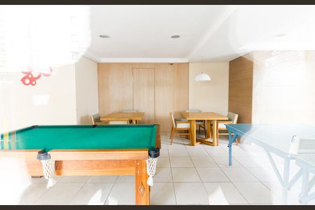 Apartamento à venda com 64m², 3 quartos e 1 vaga Apartamento à venda com 64m², 3 quartos e 1 vagaÁrea comum - Sala de Jogos