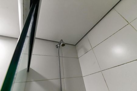 Apartamento à venda com 64m², 3 quartos e 1 vaga Apartamento à venda com 64m², 3 quartos e 1 vagaBanheiro da Suíte - chuveiro