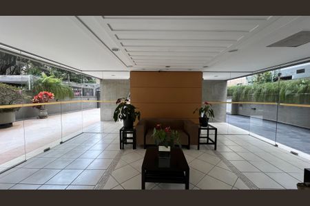 Apartamento para alugar com 115m², 2 quartos e 1 vagaHall de entrada