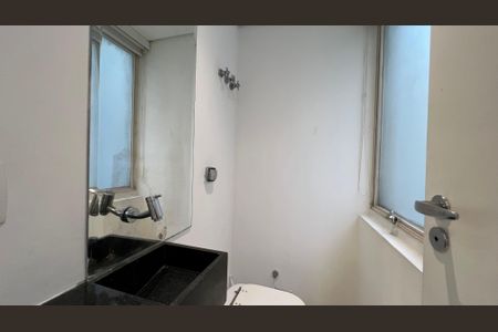 Apartamento para alugar com 115m², 2 quartos e 1 vagaLavabo