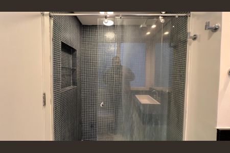 Apartamento para alugar com 115m², 2 quartos e 1 vagaBanheiro da Suíte