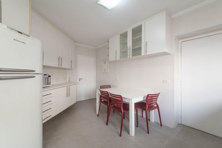 Apartamento para alugar com 112m², 3 quartos e 2 vagasCozinha