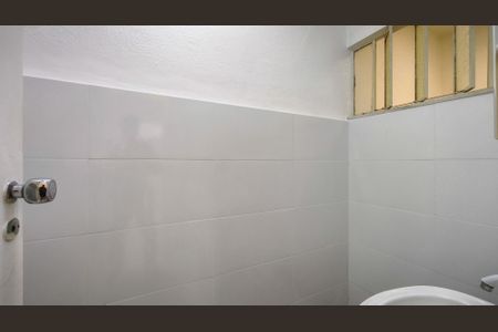 Apartamento para alugar com 30m², 1 quarto e sem vagaBanheiro 