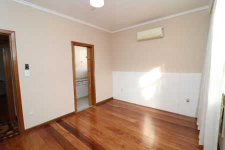 Apartamento à venda com 121m², 3 quartos e 2 vagasSuíte 1