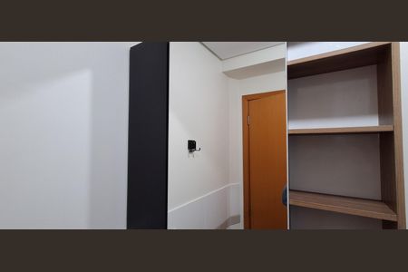 Apartamento à venda com 72m², 2 quartos e 1 vagaCorredor