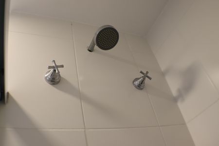 Apartamento à venda com 68m², 2 quartos e 1 vaga Apartamento à venda com 68m², 2 quartos e 1 vagaBanheiro Social