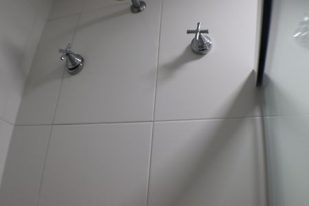 Apartamento à venda com 68m², 2 quartos e 1 vaga Apartamento à venda com 68m², 2 quartos e 1 vagaBanheiro da Suíte