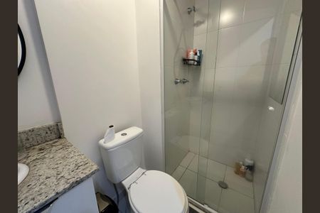 Apartamento à venda com 68m², 2 quartos e 1 vaga Apartamento à venda com 68m², 2 quartos e 1 vagaBanheiro Social