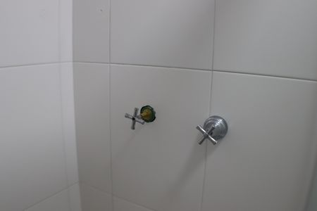 Apartamento à venda com 68m², 2 quartos e 1 vaga Apartamento à venda com 68m², 2 quartos e 1 vagaBanheiro da Suíte