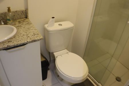 Apartamento à venda com 68m², 2 quartos e 1 vaga Apartamento à venda com 68m², 2 quartos e 1 vagaBanheiro Social