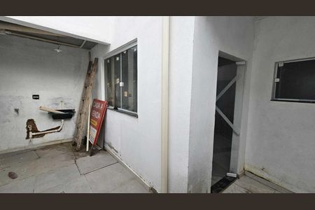 Casa à venda com 100m², 3 quartos e 2 vagas