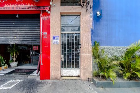 Apartamento à venda com 70m², 2 quartos e sem vagaPlaquinha