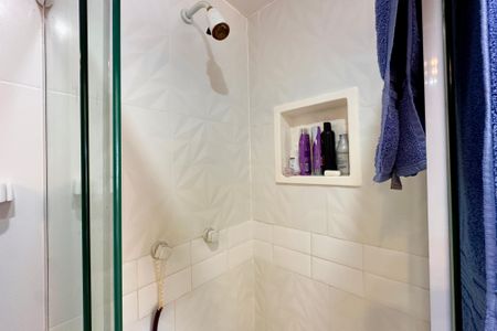 Apartamento para alugar com 230m², 3 quartos e 2 vagas Apartamento para alugar com 230m², 3 quartos e 2 vagasBanheiro da Suíte 2