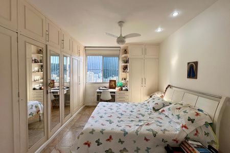 Apartamento para alugar com 230m², 3 quartos e 2 vagas Apartamento para alugar com 230m², 3 quartos e 2 vagasSuíte 2