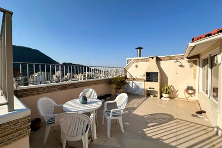 Apartamento para alugar com 230m², 3 quartos e 2 vagas Apartamento para alugar com 230m², 3 quartos e 2 vagasÁrea externa