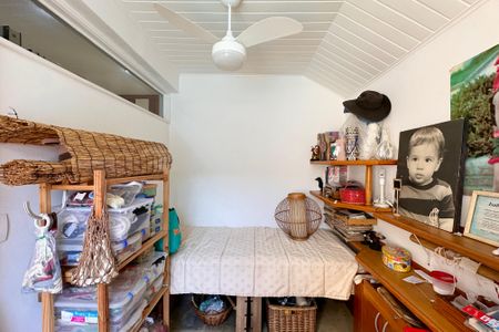 Apartamento para alugar com 230m², 3 quartos e 2 vagas Apartamento para alugar com 230m², 3 quartos e 2 vagasQuarto