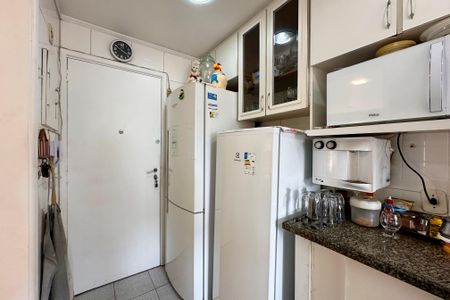 Apartamento para alugar com 230m², 3 quartos e 2 vagas Apartamento para alugar com 230m², 3 quartos e 2 vagasCozinha