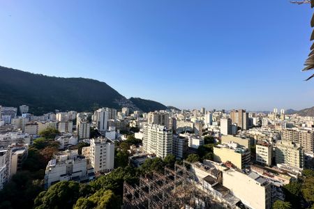Apartamento para alugar com 230m², 3 quartos e 2 vagas Apartamento para alugar com 230m², 3 quartos e 2 vagasVista