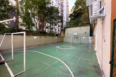 Apartamento para alugar com 230m², 3 quartos e 2 vagas Apartamento para alugar com 230m², 3 quartos e 2 vagasÁrea comum