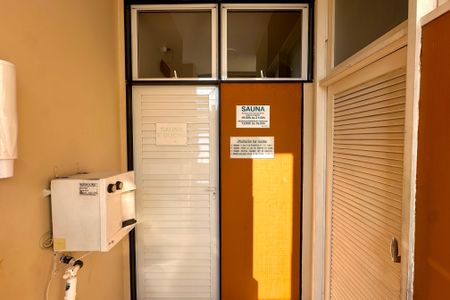 Apartamento para alugar com 230m², 3 quartos e 2 vagas Apartamento para alugar com 230m², 3 quartos e 2 vagasÁrea comum