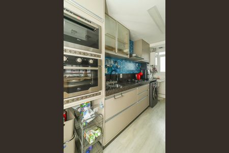 Apartamento à venda com 93m², 3 quartos e 2 vagasCozinha e Área de Serviço