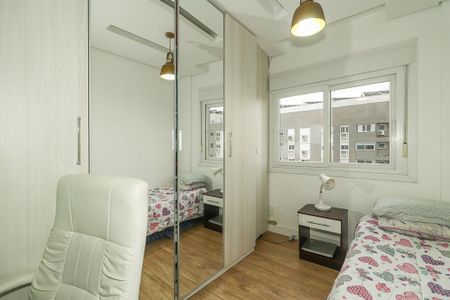 Apartamento à venda com 93m², 3 quartos e 2 vagasQuarto 4