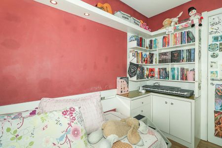 Apartamento à venda com 93m², 3 quartos e 2 vagasQuarto 3