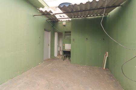 Casa à venda com 200m², 3 quartos e 2 vagas Casa à venda com 200m², 3 quartos e 2 vagasÁrea de Serviço