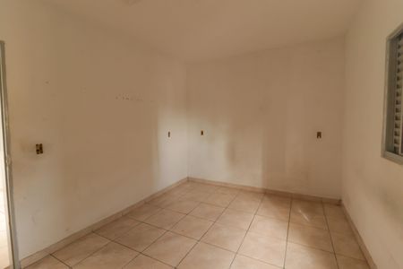 Casa à venda com 200m², 3 quartos e 2 vagas Casa à venda com 200m², 3 quartos e 2 vagasQuarto 1