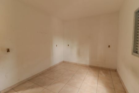 Casa à venda com 200m², 3 quartos e 2 vagas Casa à venda com 200m², 3 quartos e 2 vagasQuarto 1