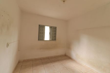 Casa à venda com 200m², 3 quartos e 2 vagas Casa à venda com 200m², 3 quartos e 2 vagasQuarto 3